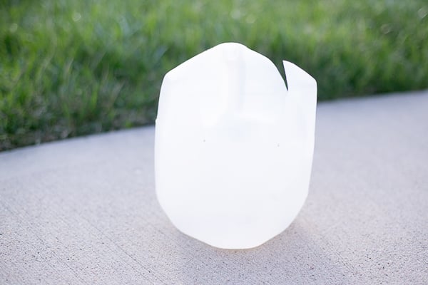 easter basket craft using empty milk jugs00011