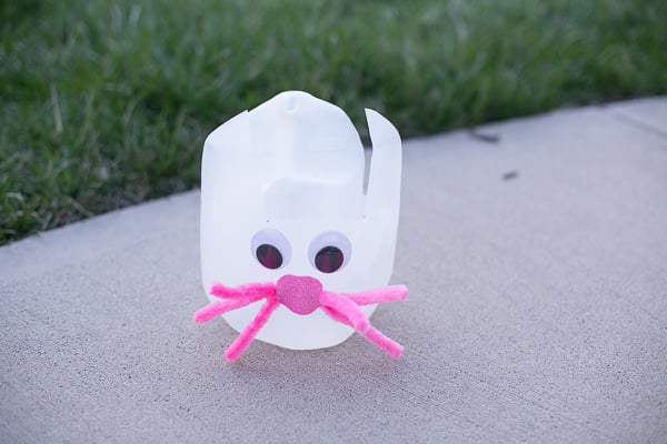 easter basket craft using empty milk jugs00033