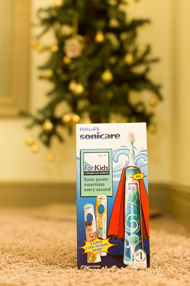 DIY gift wrapping kids project artwork