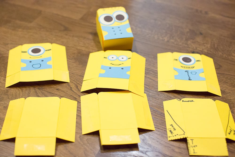 Despicable Me Minion Craft project for kids! Easy kids craft that any kid can make - and would be great for kids birthday parties!