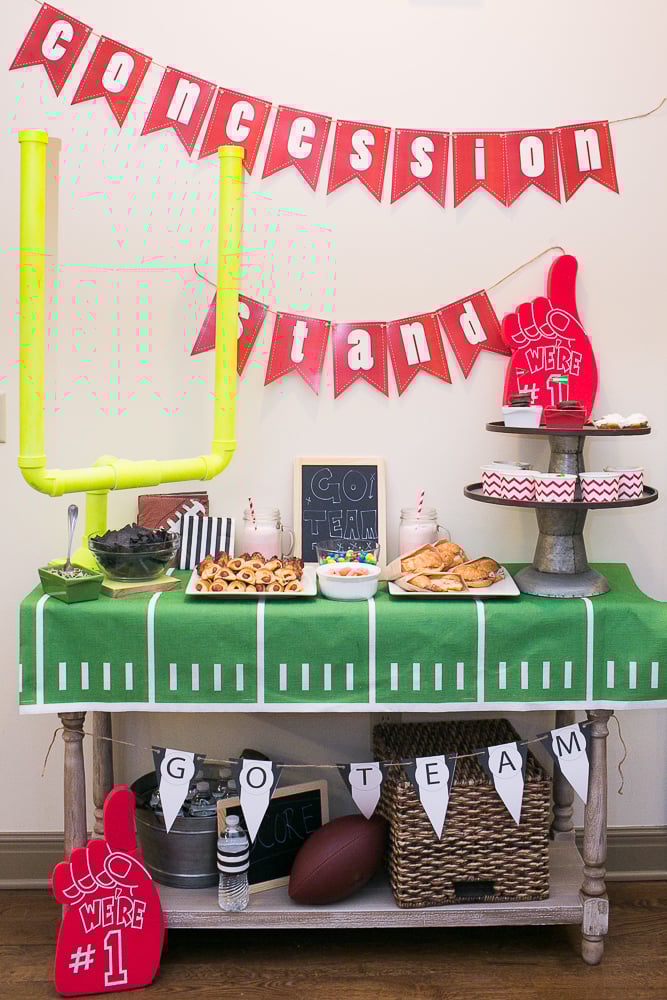 superbowl game day tablescape 