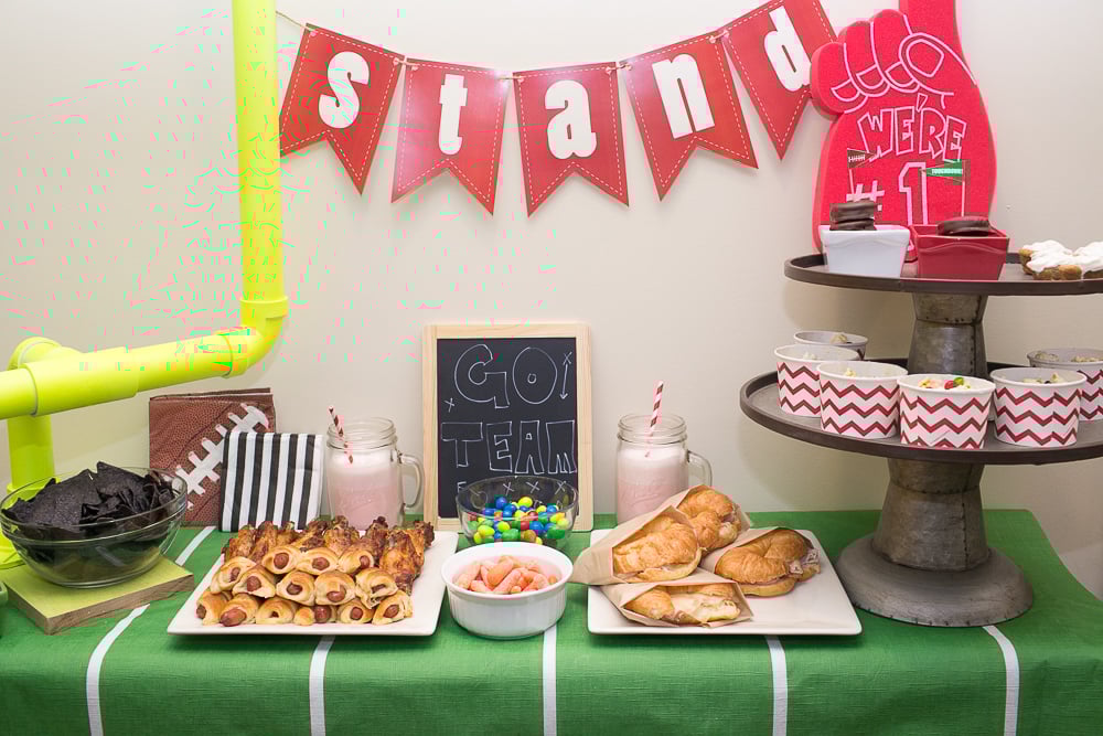 superbowl game day tablescape 