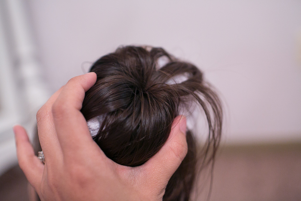 how to make a bun out of a leg warmers 0001