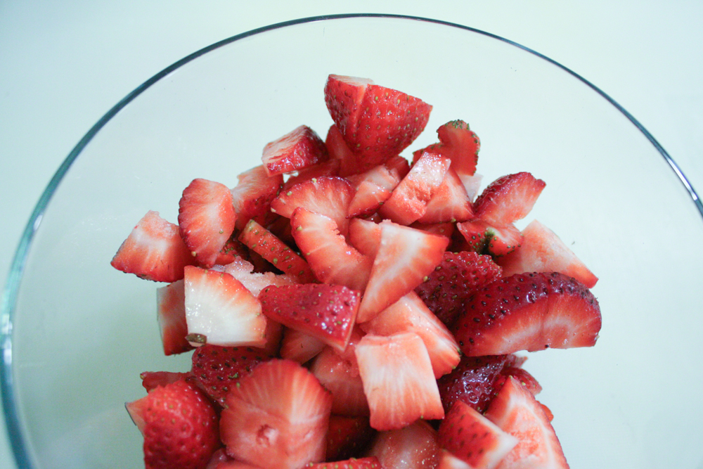 strawberry ice cream parfait 0001