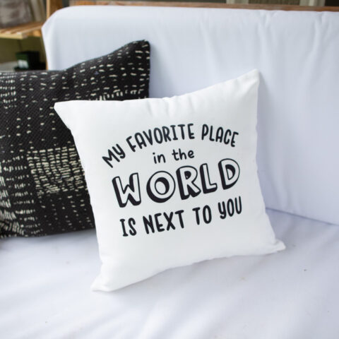 cricut throw pillows outdoors easy