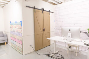 5 Considerations for an Exposed a Basement Ceiling (with Pictures)