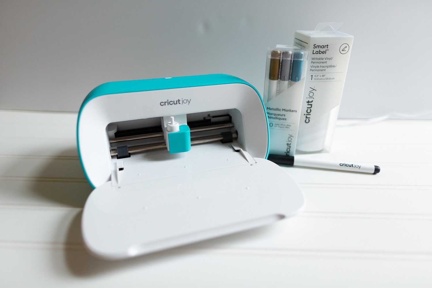 how to make pantry labels with Cricut Joy using Smart Label Writable Vinyl