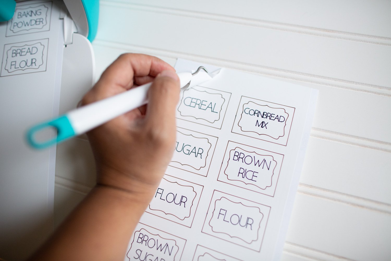 how to make pantry labels with Cricut Joy using Smart Label Writable Vinyl