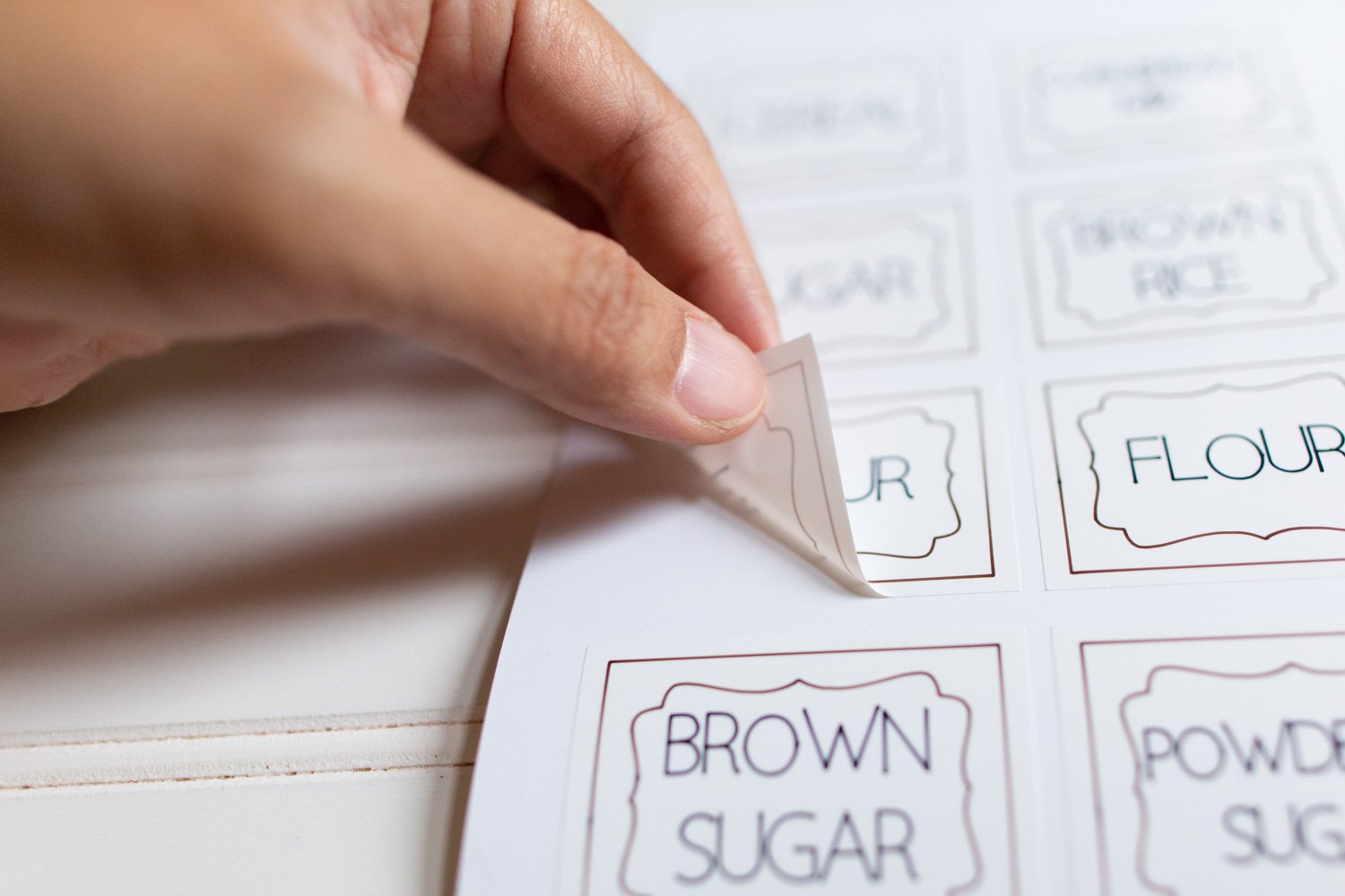 how to make pantry labels with Cricut Joy using Smart Label Writable Vinyl