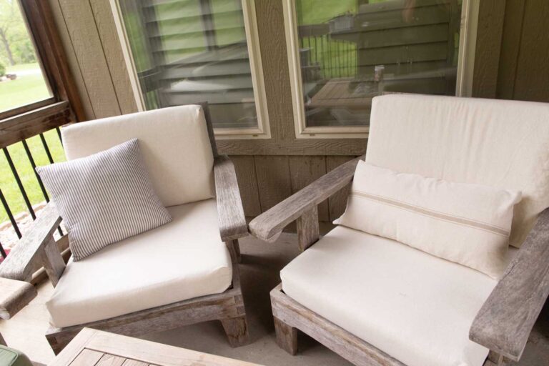 DIY Outdoor Cushion Covers with Zipper Tutorial (Easy & Cheap)