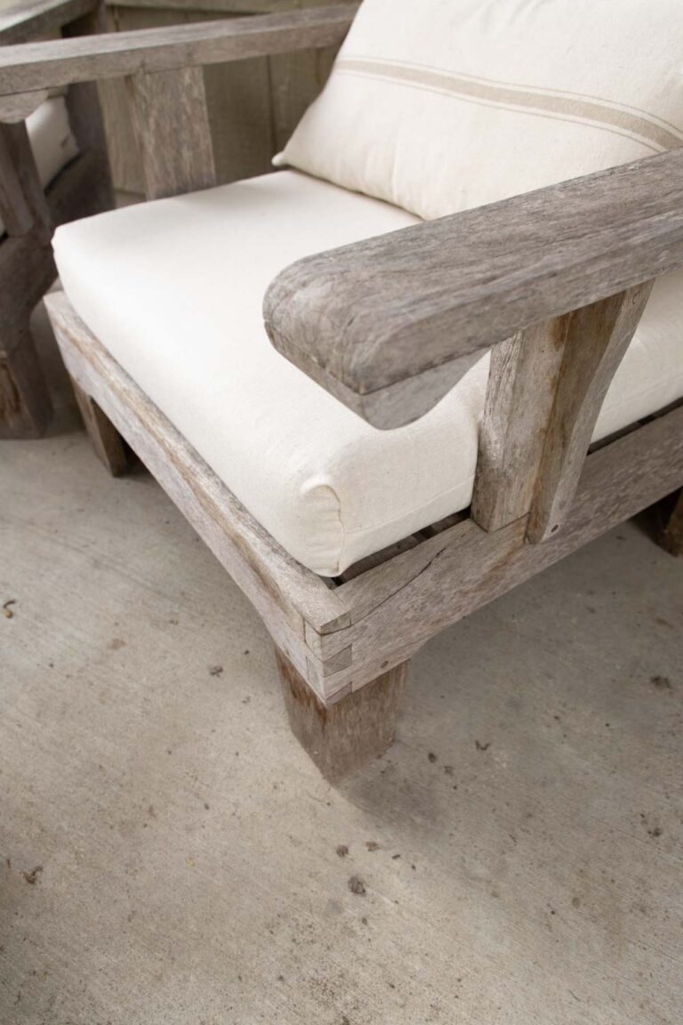 DIY Outdoor Cushion Covers with Zipper Tutorial (Easy & Cheap)