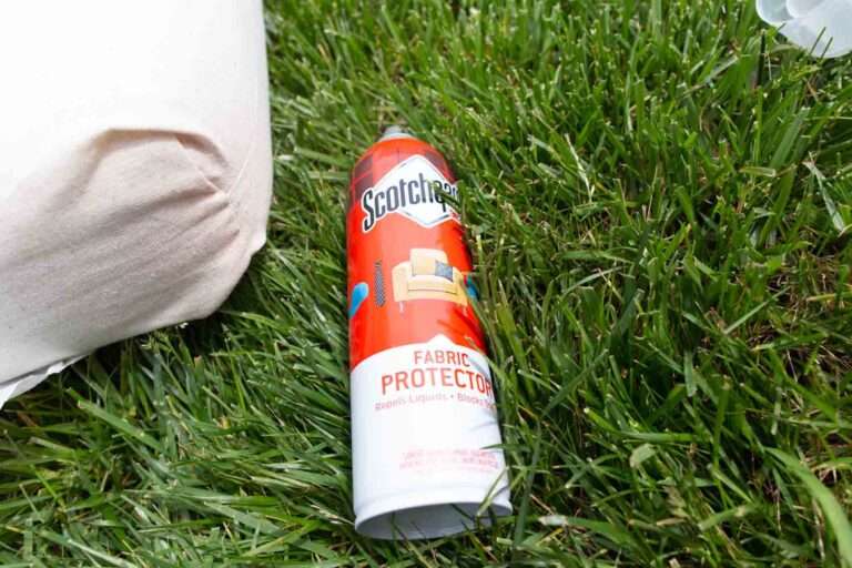 DIY Outdoor Cushion Covers with Zipper Tutorial (Easy & Cheap)