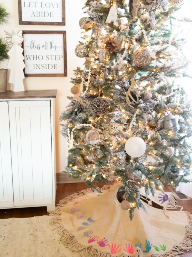 How to Make a Handprint Christmas Tree Skirt Home DIY, Design, and