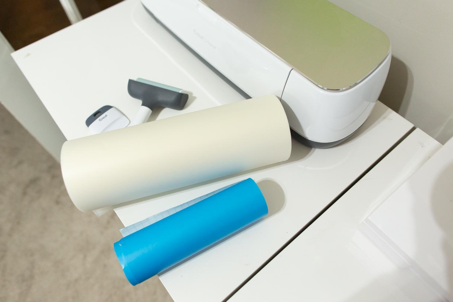 How to Use Stencil Vinyl with Transfer Tape Ultimate Guide and Tutorial