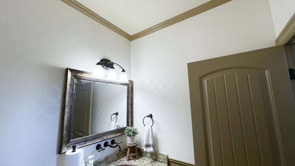 diy wall pattern paint with same color different sheen