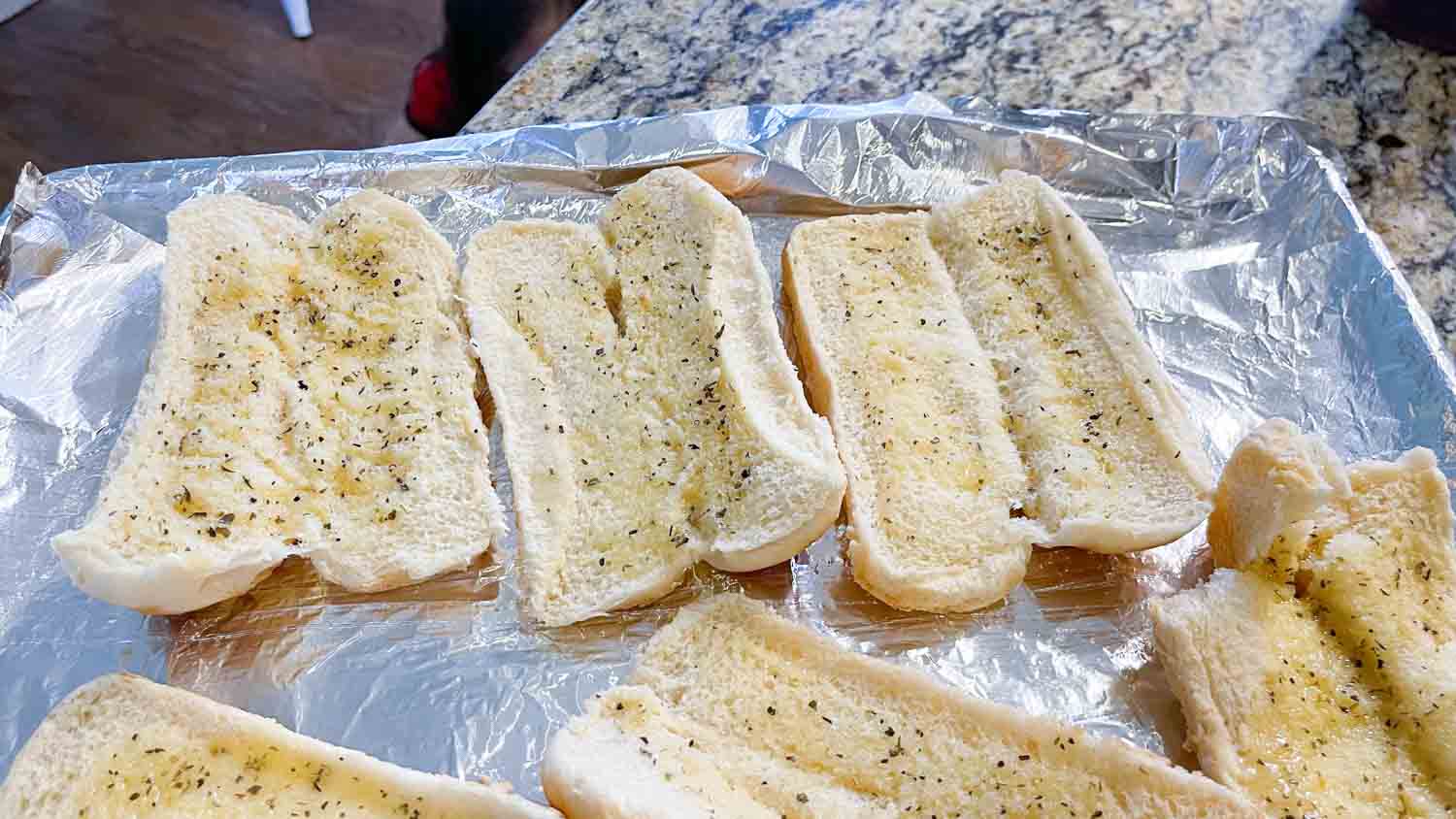 Easy and Delicious Homemade Garlic Bread from Hot Dog Buns